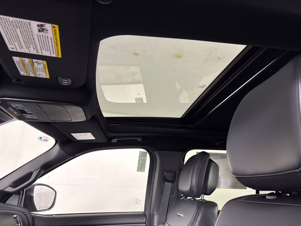 2026 Glacier Gray Metallic Tri-Coat Ford Expedition Max Platinum 4X4 SUV
