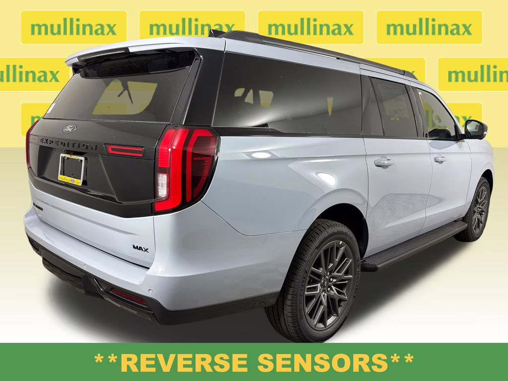 2026 Glacier Gray Metallic Tri-Coat Ford Expedition Max Platinum 4X4 SUV