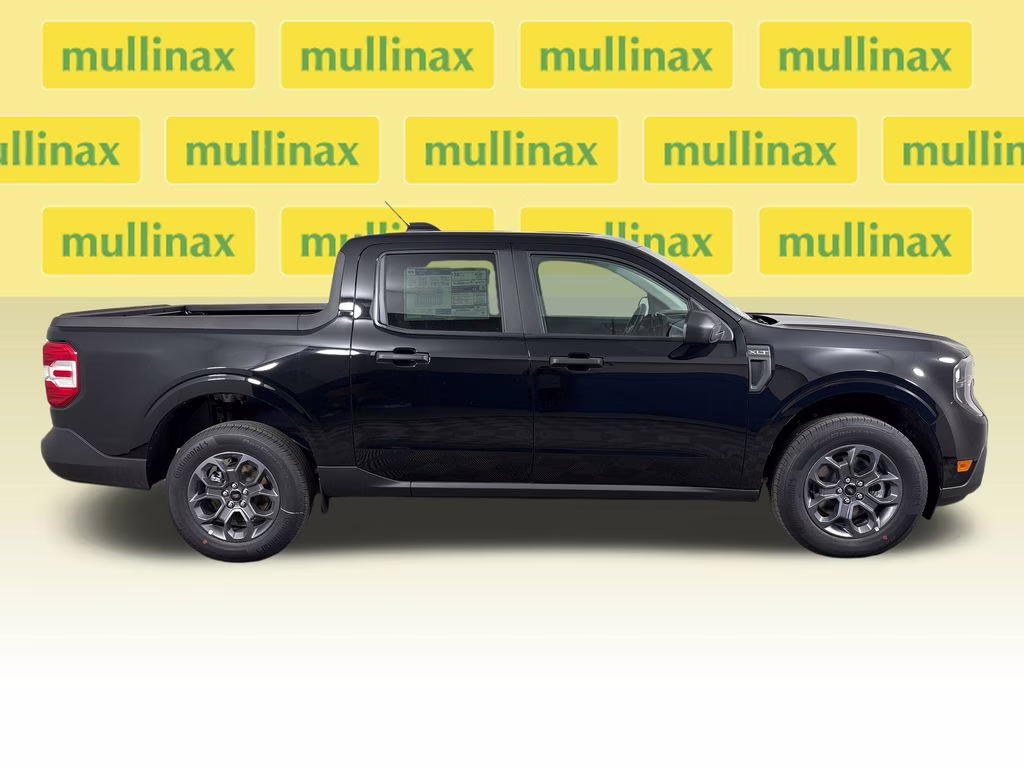 2026 Shadow Black Ford Maverick XLT FWD Truck