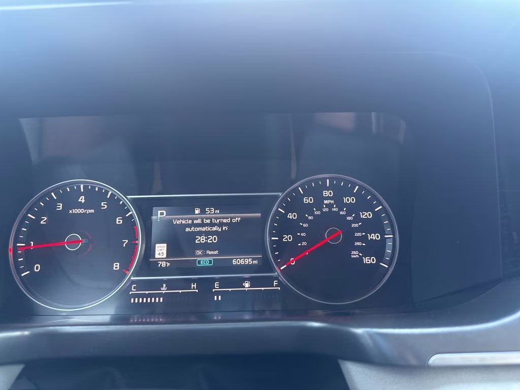 2022 Glacial White Pearl Kia Sorento SX FWD SUV