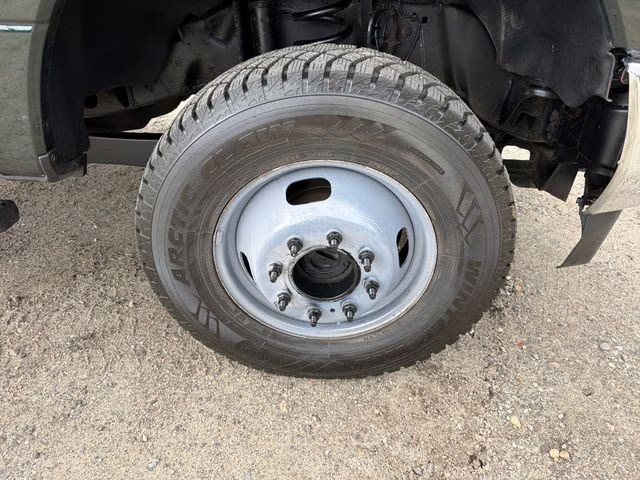 2019 Green Ford Super Duty F-350 DRW XL 4X4 Chassis