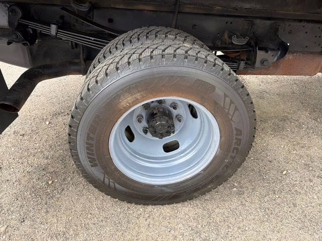 2019 Green Ford Super Duty F-350 DRW XL 4X4 Chassis