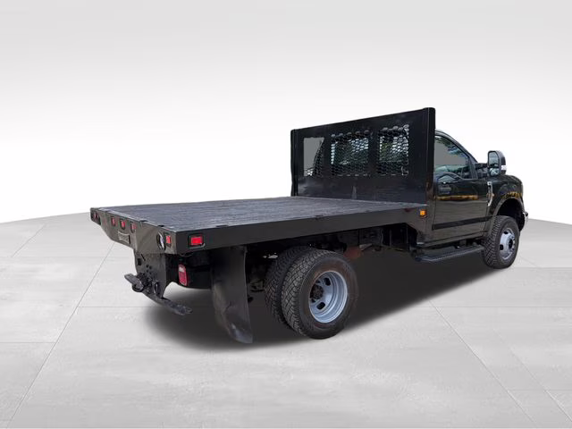 2019 Green Ford Super Duty F-350 DRW XL 4X4 Chassis