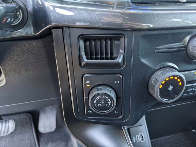2026 Oxford White Ford F-150 STX 4X4 Truck