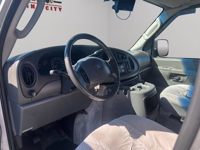 2003 Silver Birch Clearcoat Metallic Ford E-150 RV RWD Van