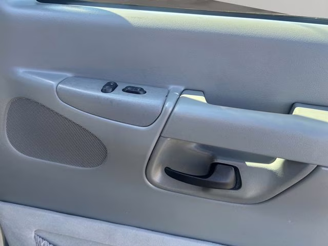 2003 Silver Birch Clearcoat Metallic Ford E-150 RV RWD Van