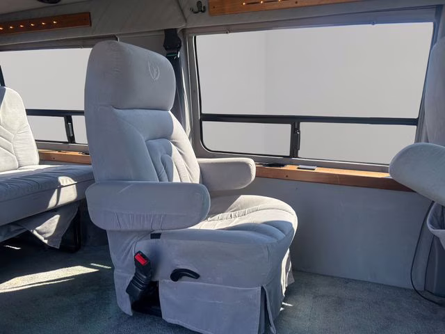 2003 Silver Birch Clearcoat Metallic Ford E-150 RV RWD Van