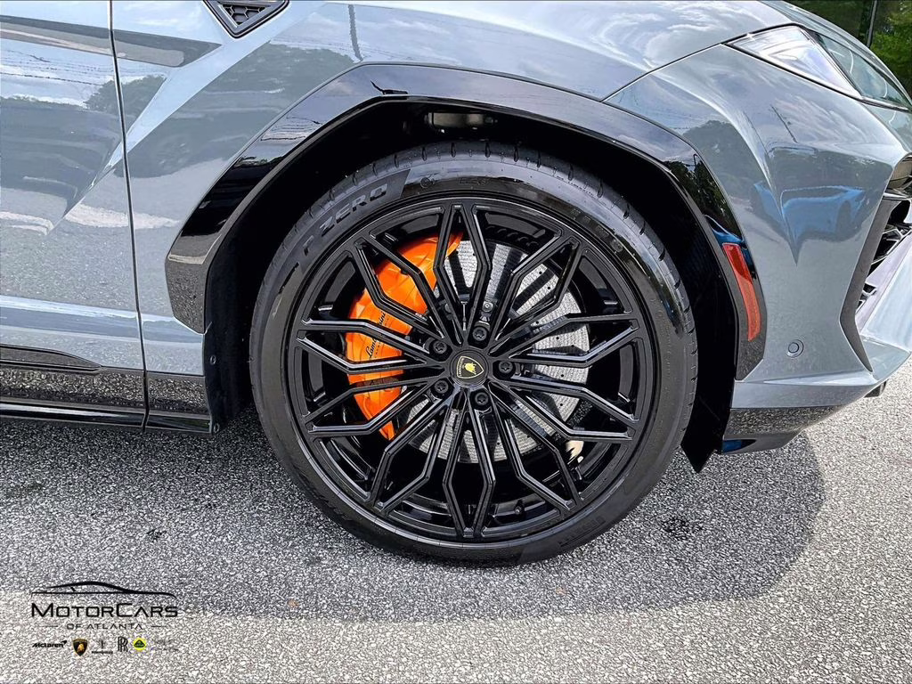 2025 Grigio Telesto Metallic Lamborghini Urus SE AWD SUV