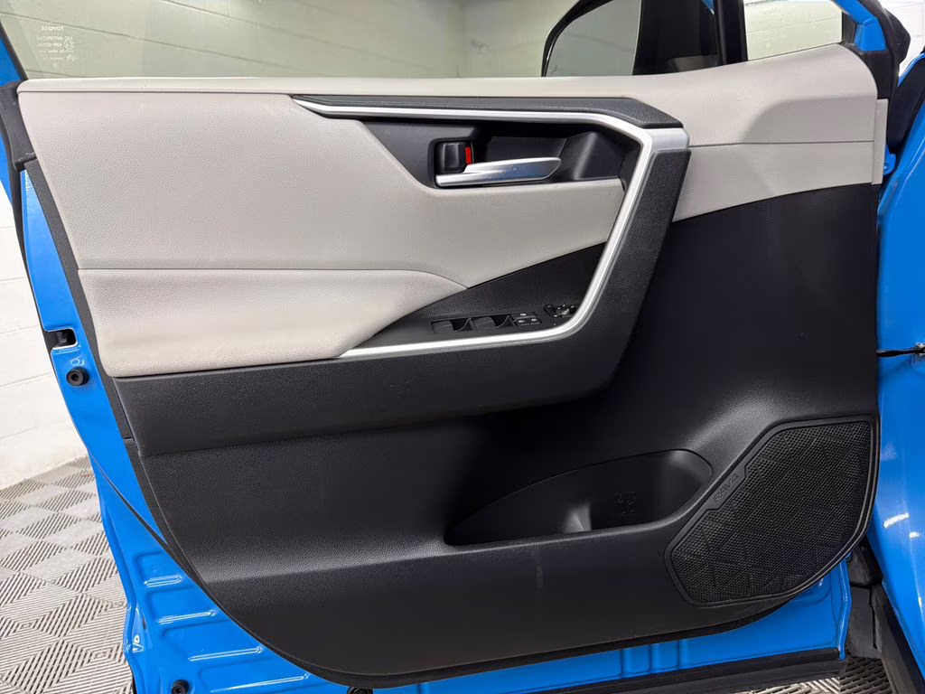 2020 Blue Flame Toyota RAV4 XLE FWD SUV