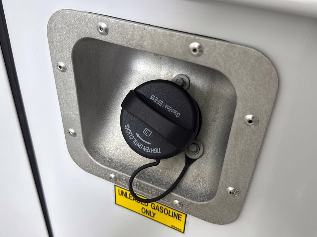 2026 Oxford White Ford Super Duty F-250 SRW XL 4X4 Truck