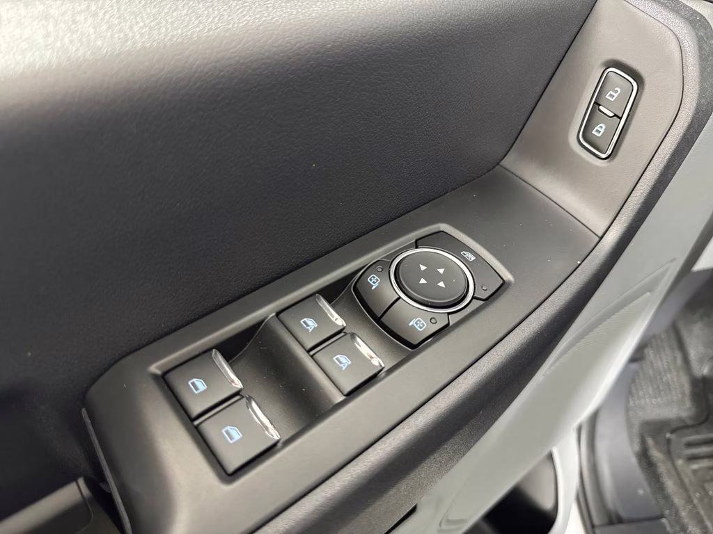 2026 Oxford White Ford Super Duty F-250 SRW XL 4X4 Truck