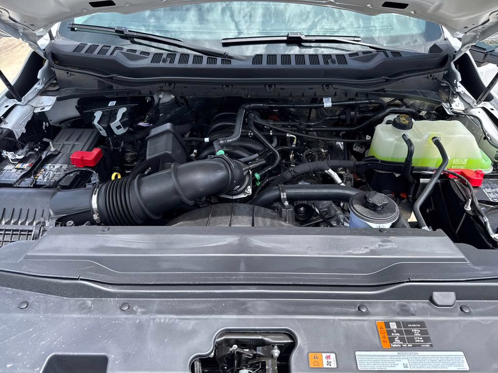 2026 Oxford White Ford Super Duty F-250 SRW XL 4X4 Truck