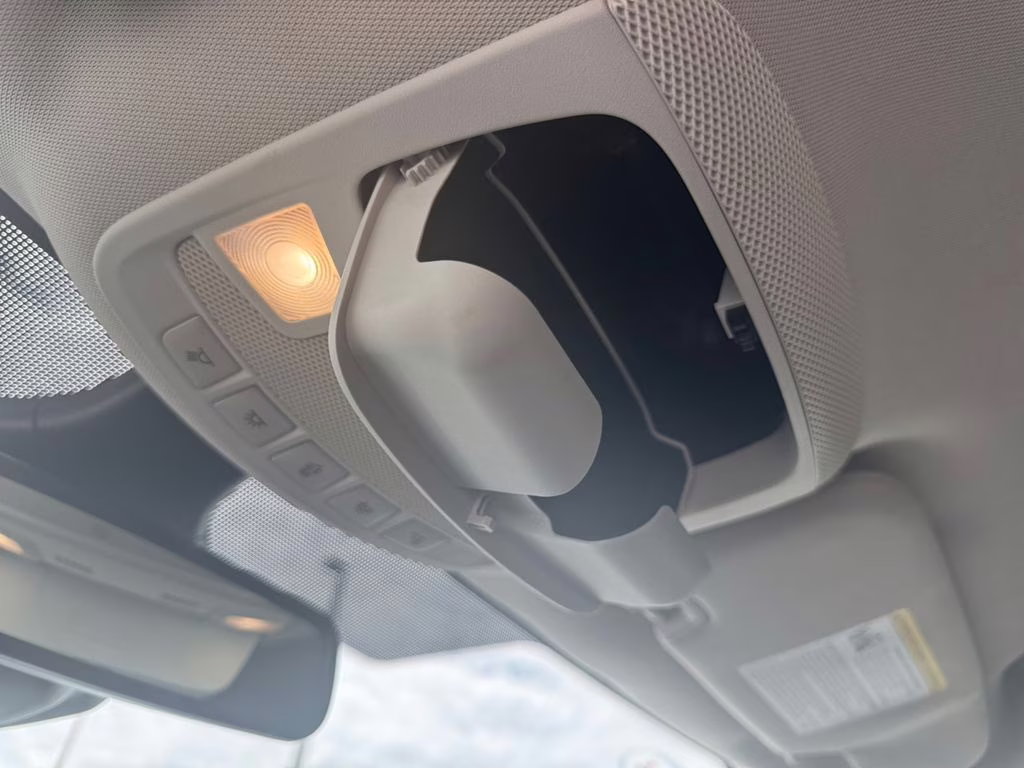 2024 Oxford White Ford Edge SEL AWD SUV