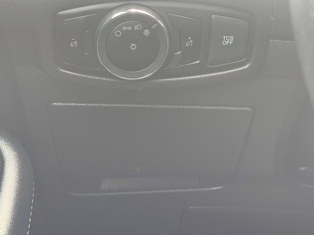 2024 Oxford White Ford Edge SEL AWD SUV