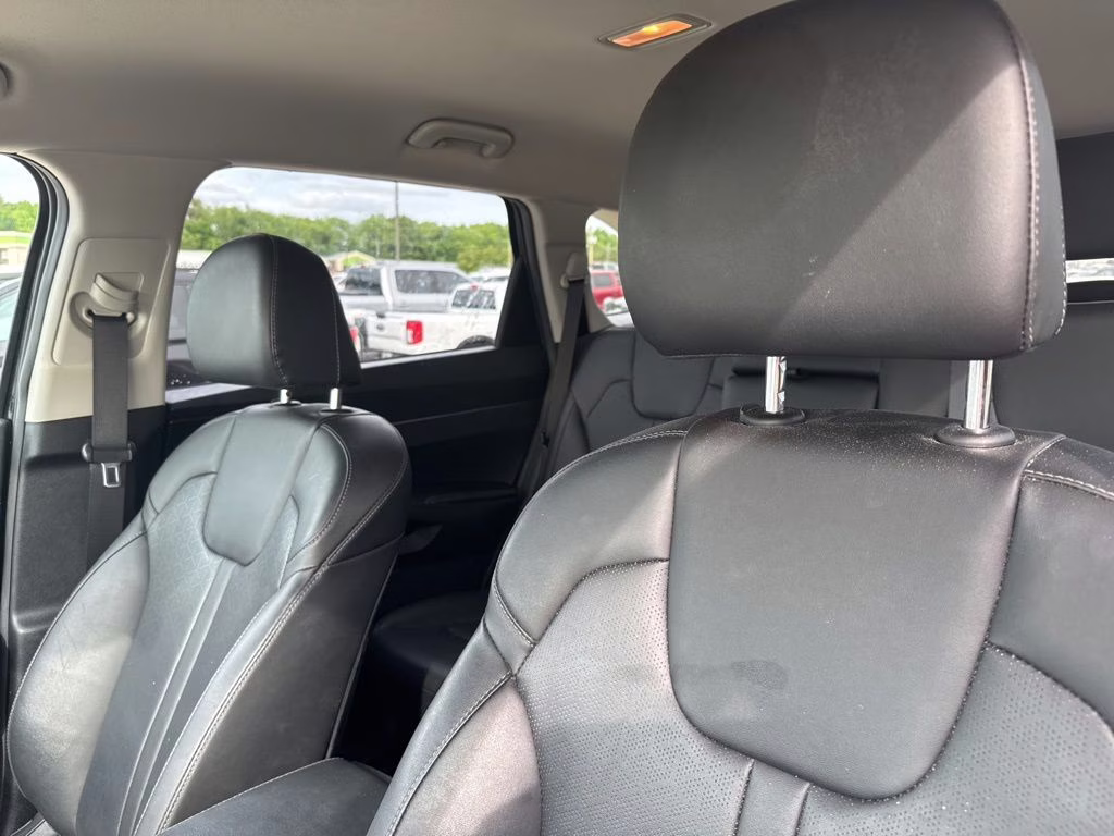 2022 Ebony Black Kia Sorento S FWD SUV