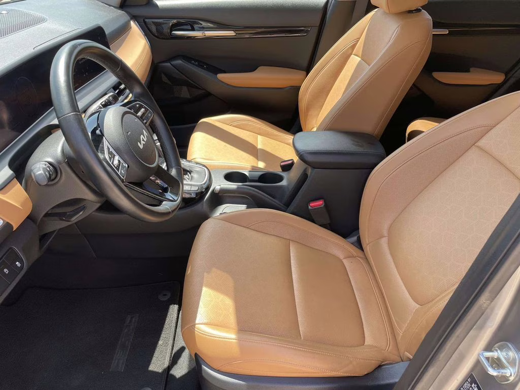 2024 Steel Gray Kia Seltos EX AWD SUV