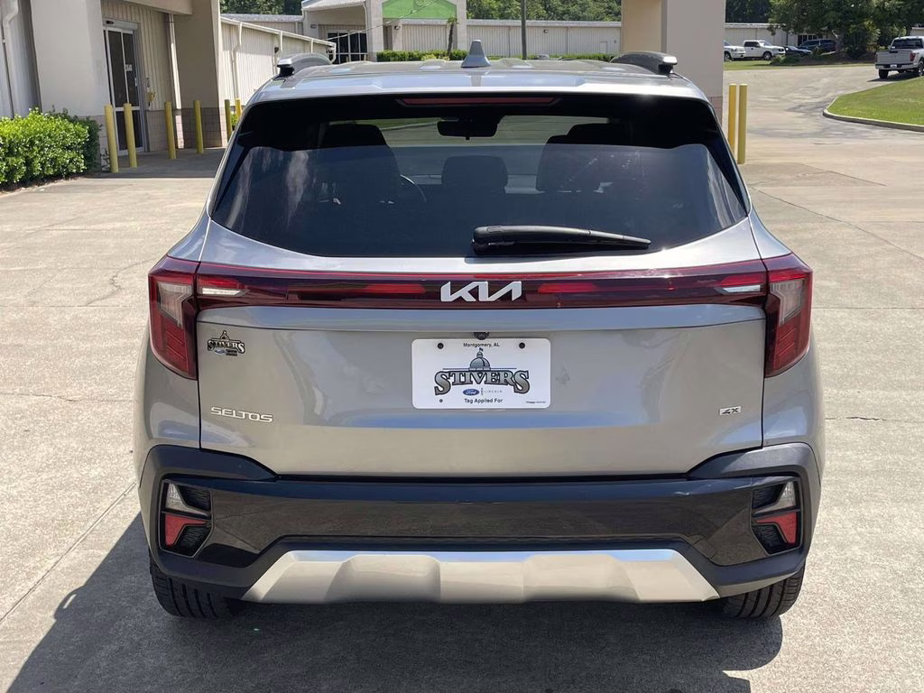 2024 Steel Gray Kia Seltos EX AWD SUV