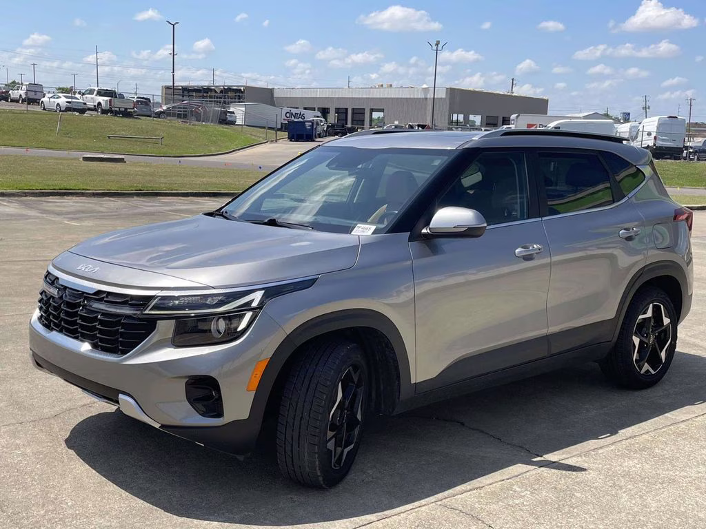 2024 Steel Gray Kia Seltos EX AWD SUV