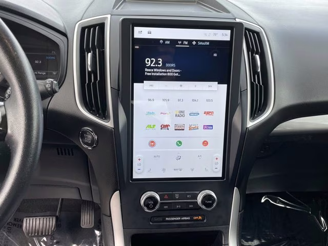 2023 Silver Metallic Ford Edge SEL AWD SUV