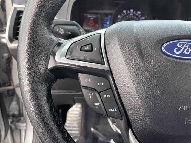 2023 Silver Metallic Ford Edge SEL AWD SUV