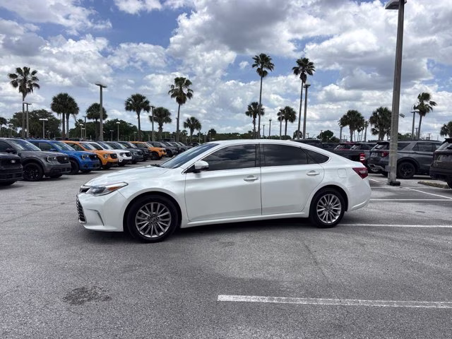 2018 Blizzard Pearl Toyota Avalon Hybrid Limited FWD Sedan