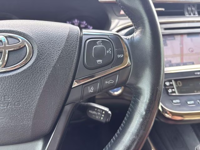 2018 Blizzard Pearl Toyota Avalon Limited FWD Sedan