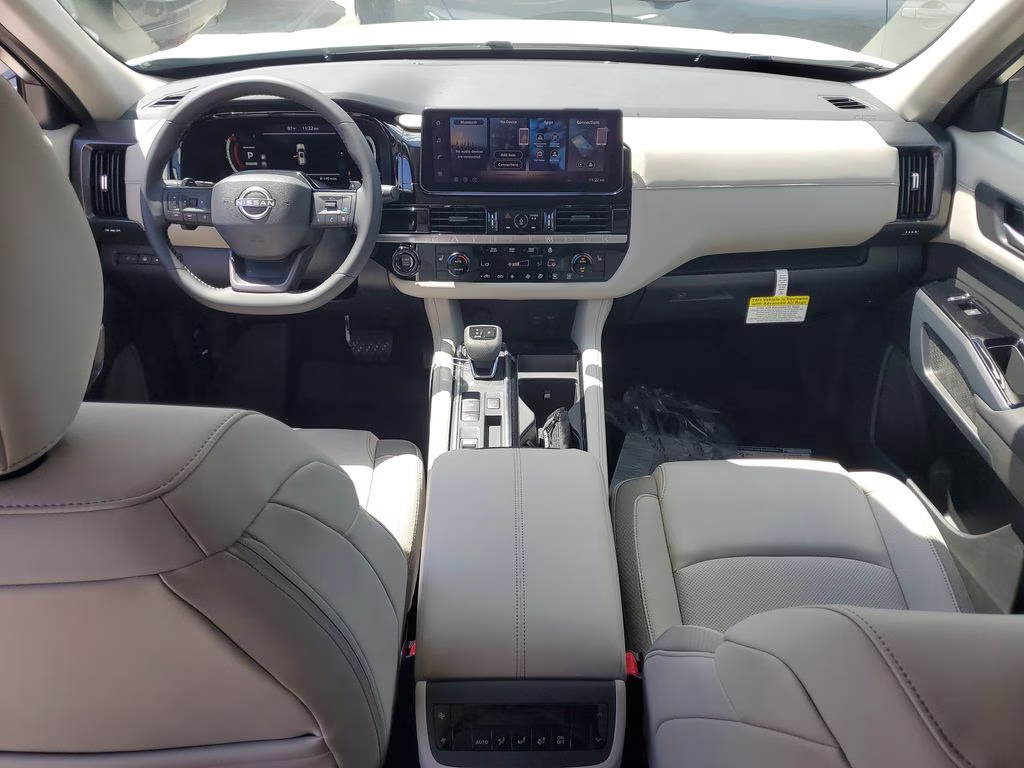 2026 Everest White Pearl Tricoat Nissan Pathfinder SL FWD SUV