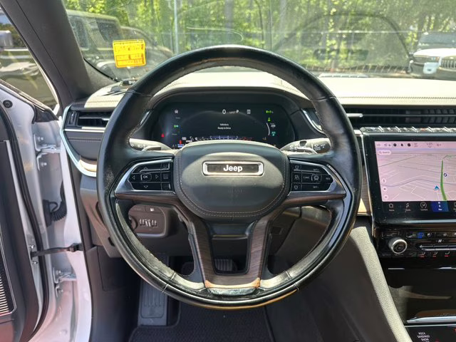2023 Bright White Clearcoat Jeep Grand Cherokee 4xe Summit 4X4 SUV
