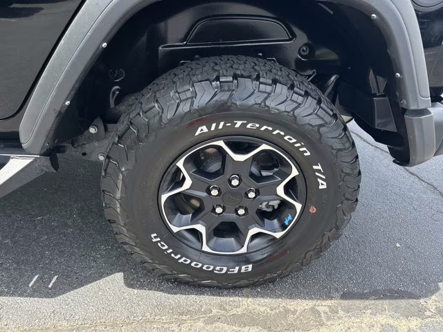 2023 Black Clearcoat Jeep Wrangler 4xe Rubicon 4X4 Convertible