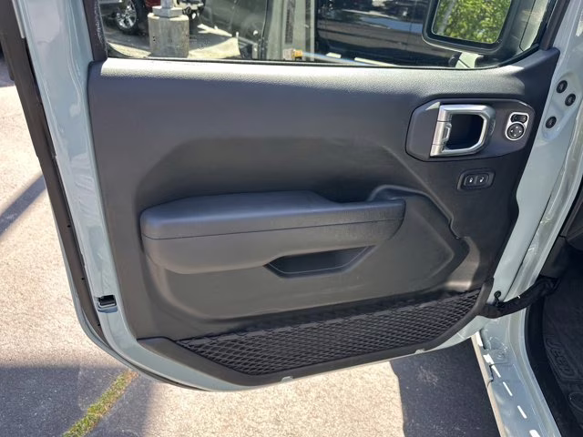 2024 Earl Clearcoat Jeep Wrangler Sport S 4X4 Convertible