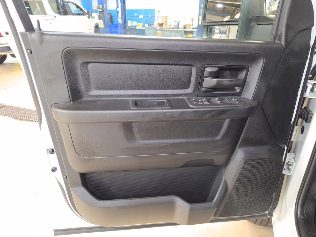2026 Bright White Clearcoat Ram 3500 Tradesman 4X4 Truck