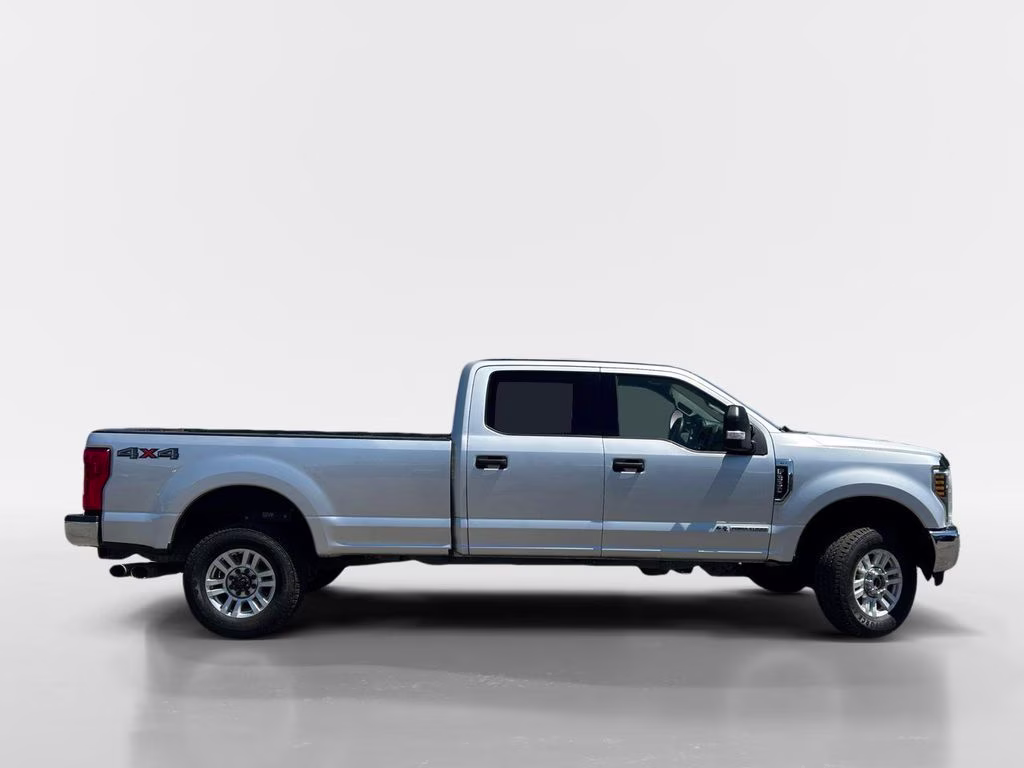 2018 Gray Ford Super Duty F-350 SRW XL 4X4 Truck