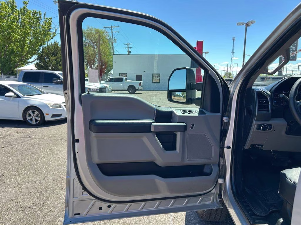 2018 Gray Ford Super Duty F-350 SRW XL 4X4 Truck