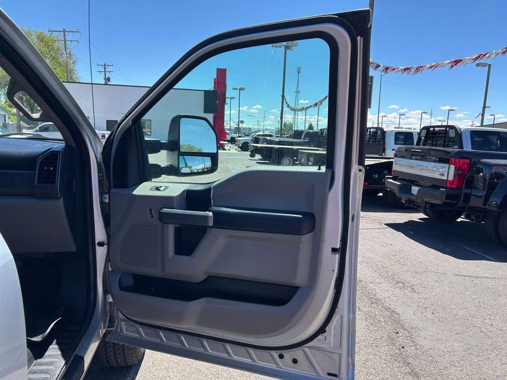 2018 Gray Ford Super Duty F-350 SRW XL 4X4 Truck