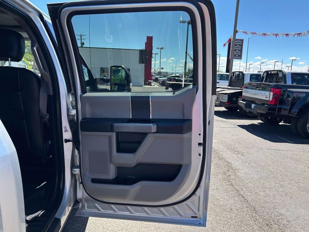 2018 Gray Ford Super Duty F-350 SRW XL 4X4 Truck