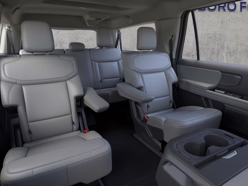 2026 Star White Metallic Tri-Coat Ford Expedition Max Active 4X4 SUV