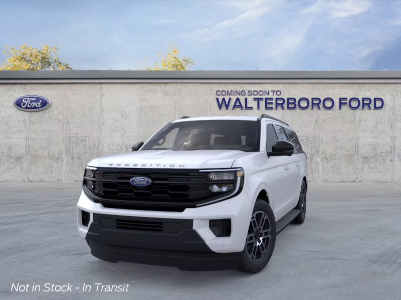 2026 Star White Metallic Tri-Coat Ford Expedition Max Active 4X4 SUV
