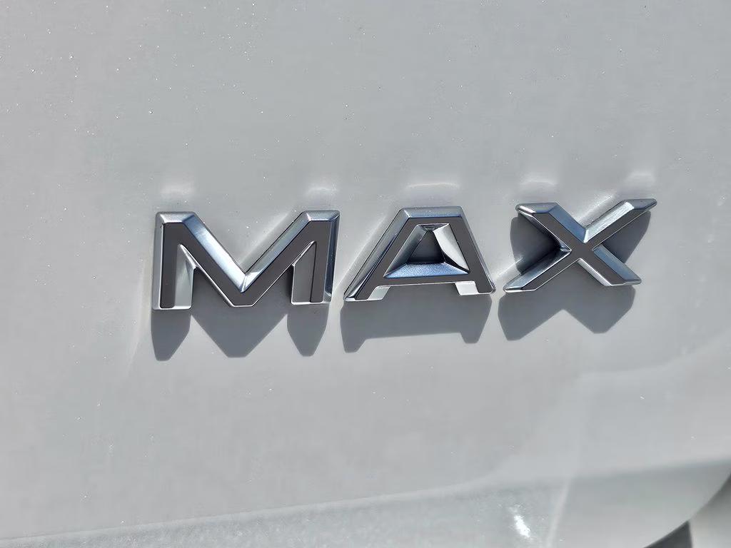 2026 Star White Metallic Tri-Coat Ford Expedition Max Active 4X4 SUV