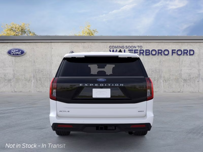 2026 Star White Metallic Tri-Coat Ford Expedition Max Active 4X4 SUV