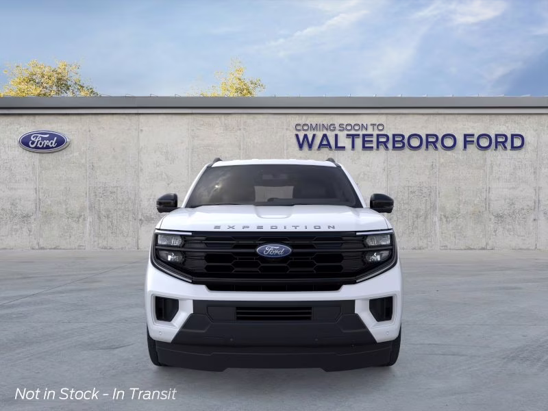 2026 Star White Metallic Tri-Coat Ford Expedition Max Active 4X4 SUV