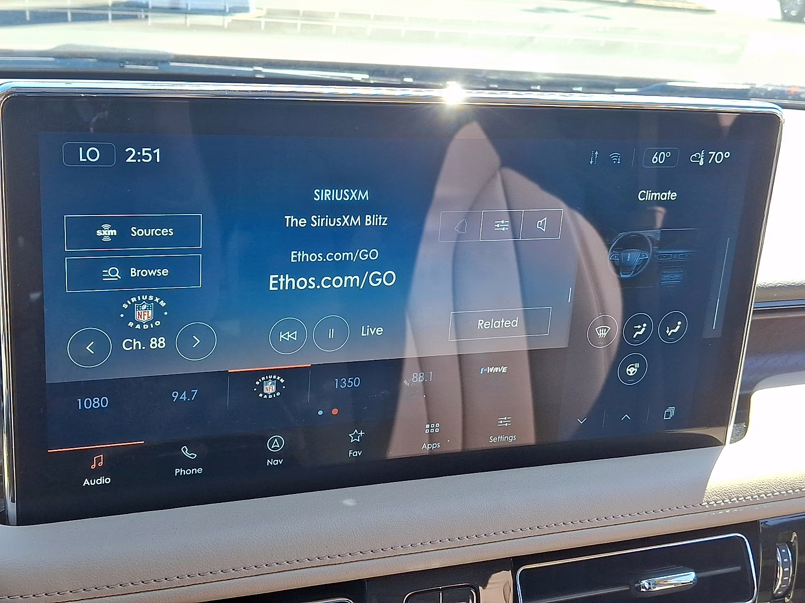 2022 Burgundy Velvet Metallic Tinted Clearcoat - R3 Lincoln Nautilus Reserve AWD