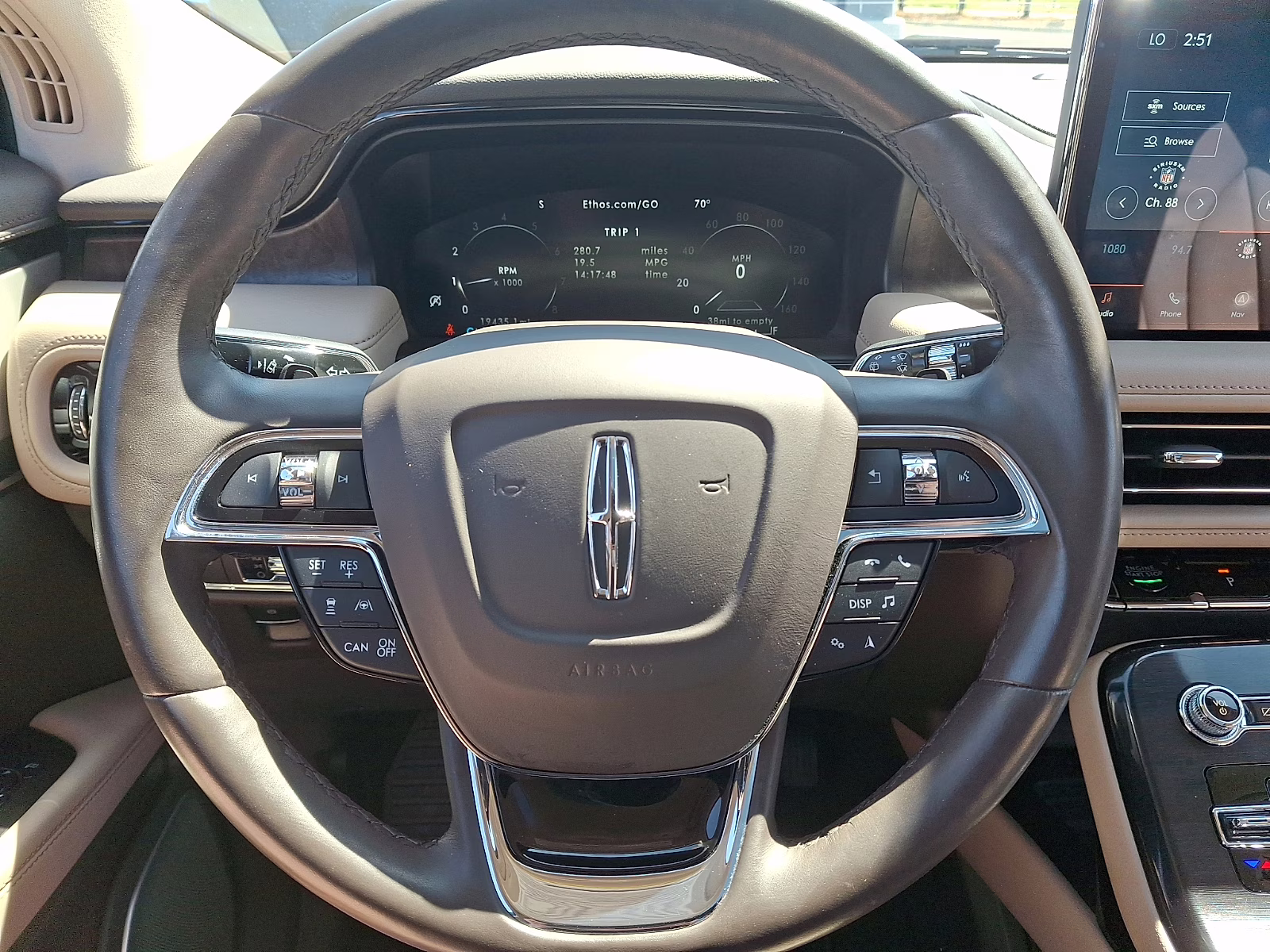 2022 Burgundy Velvet Metallic Tinted Clearcoat - R3 Lincoln Nautilus Reserve AWD