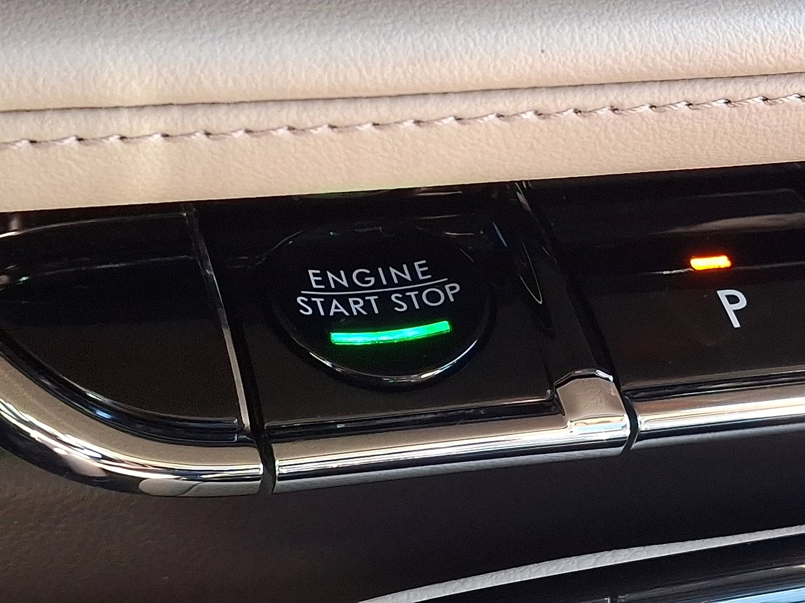 2022 Burgundy Velvet Metallic Tinted Clearcoat - R3 Lincoln Nautilus Reserve AWD