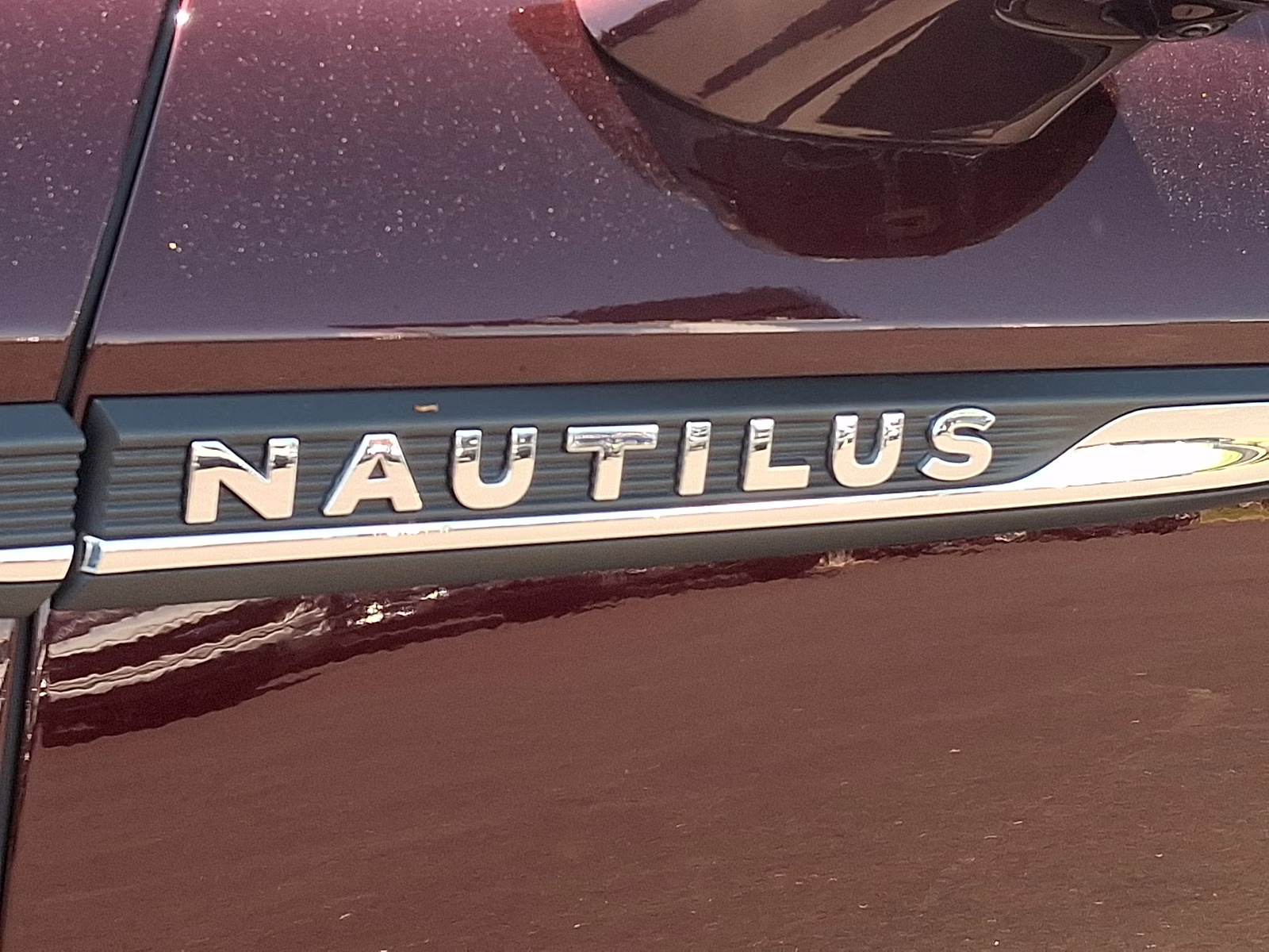 2022 Burgundy Velvet Metallic Tinted Clearcoat - R3 Lincoln Nautilus Reserve AWD