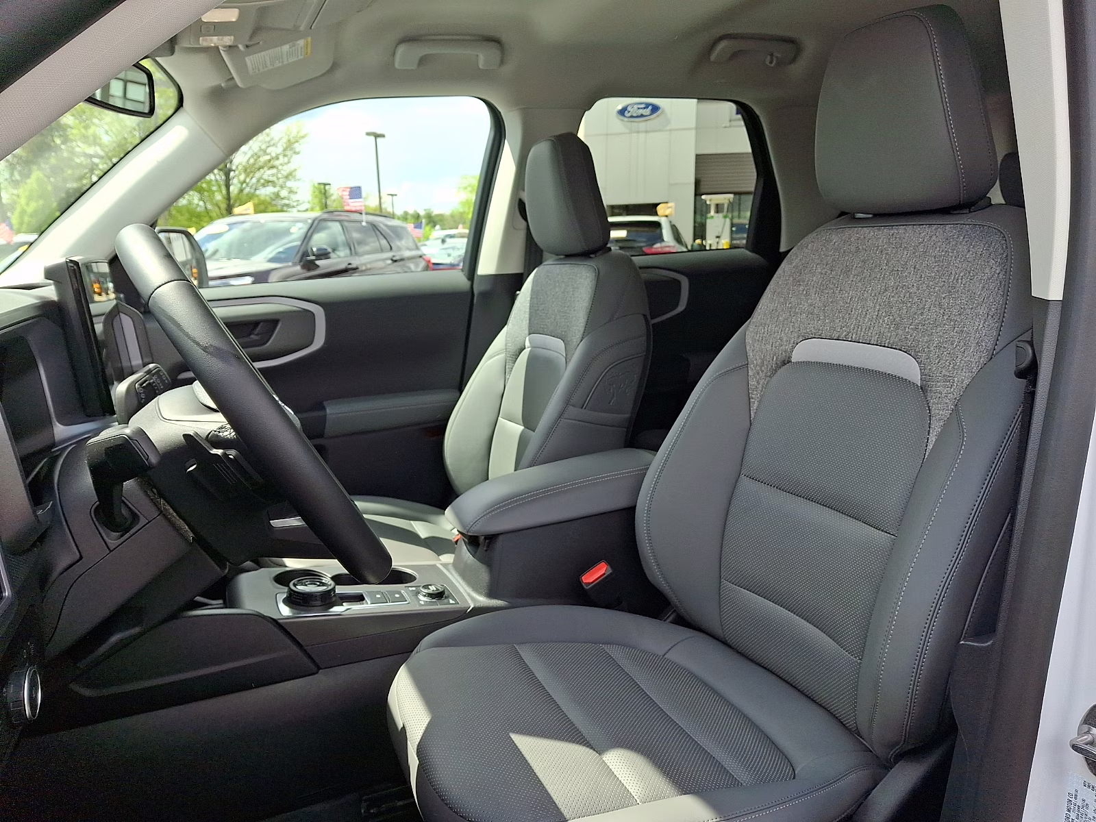 2025 Oxford White - YZ Ford Bronco Sport Badlands 4X4