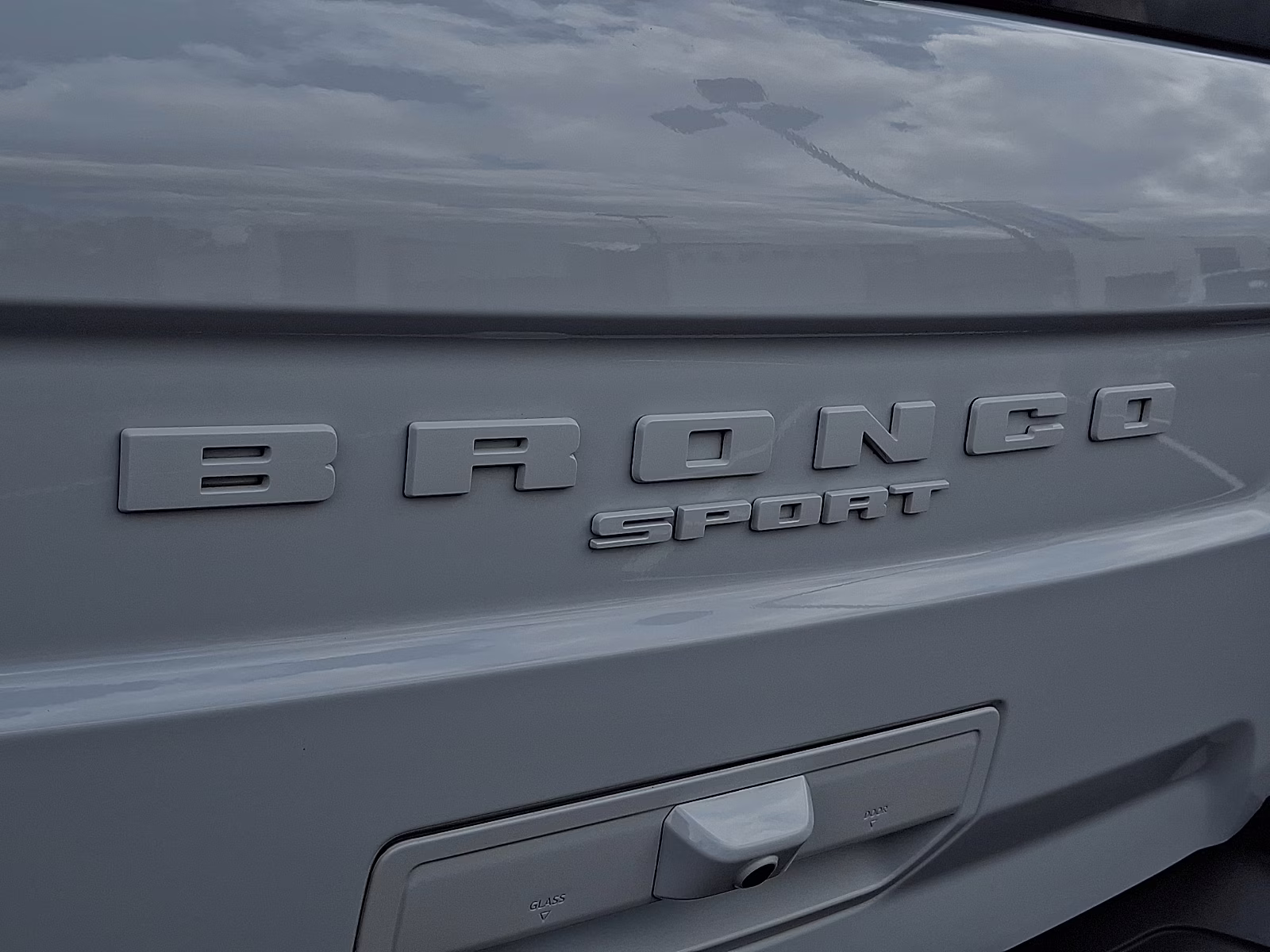 2025 Oxford White - YZ Ford Bronco Sport Badlands 4X4