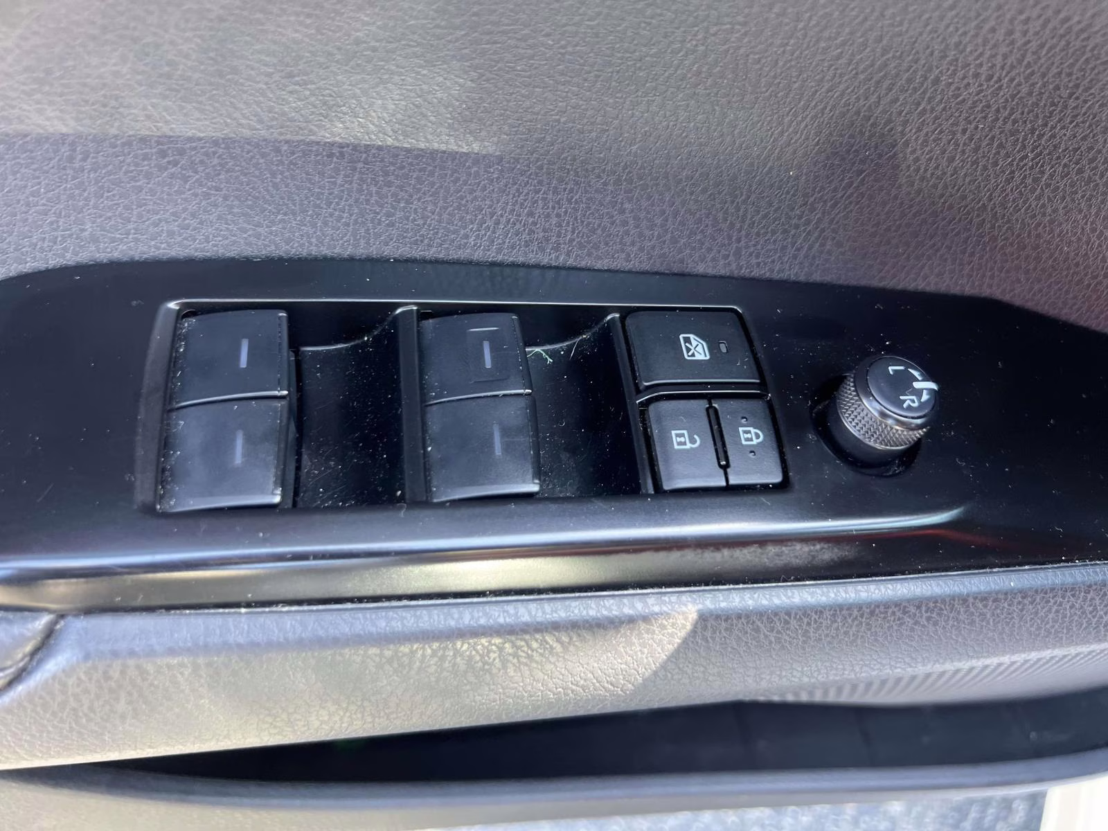 2025 Toyota Camry LE AWD Sedan