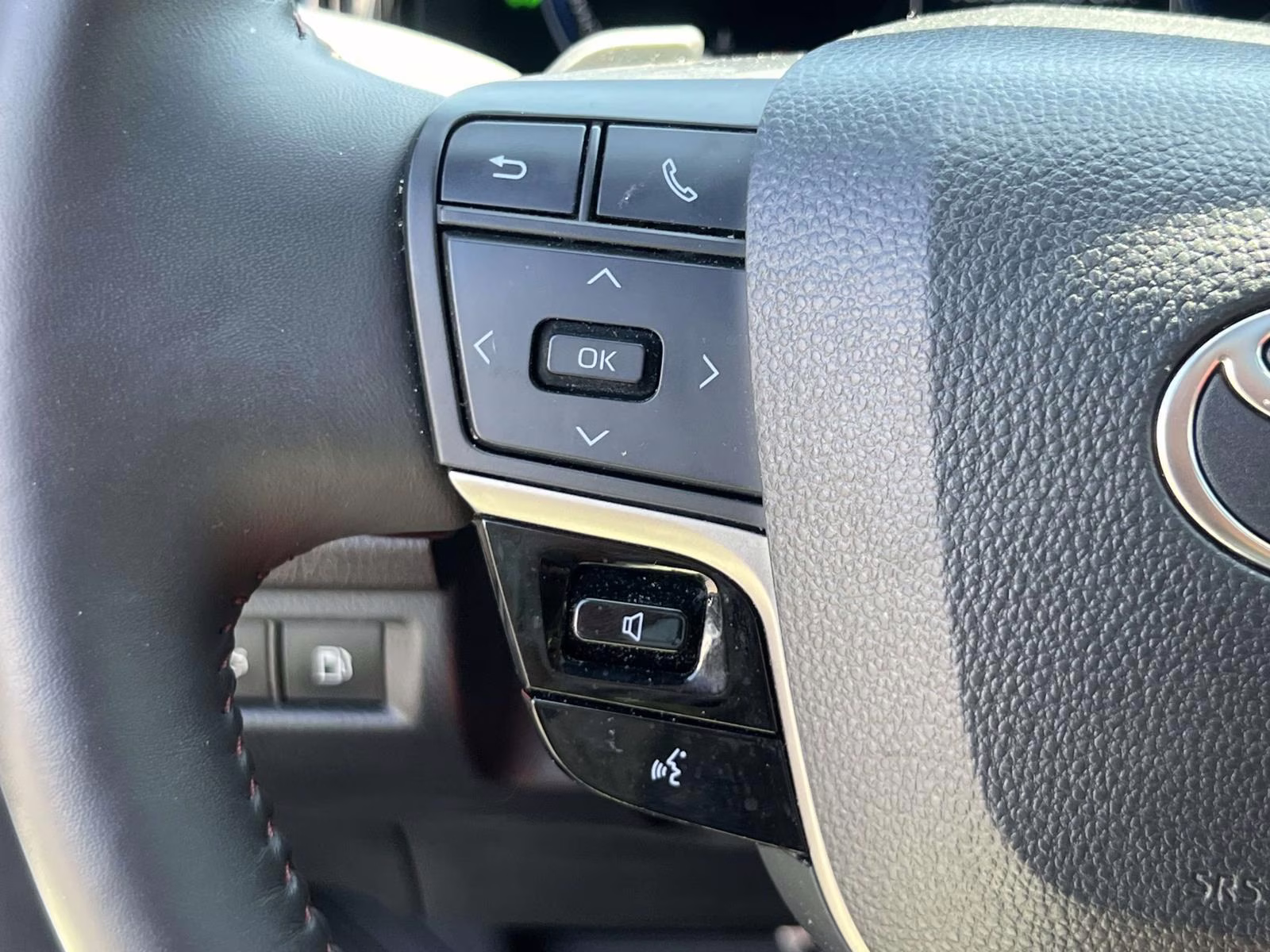 2025 Toyota Camry LE AWD Sedan