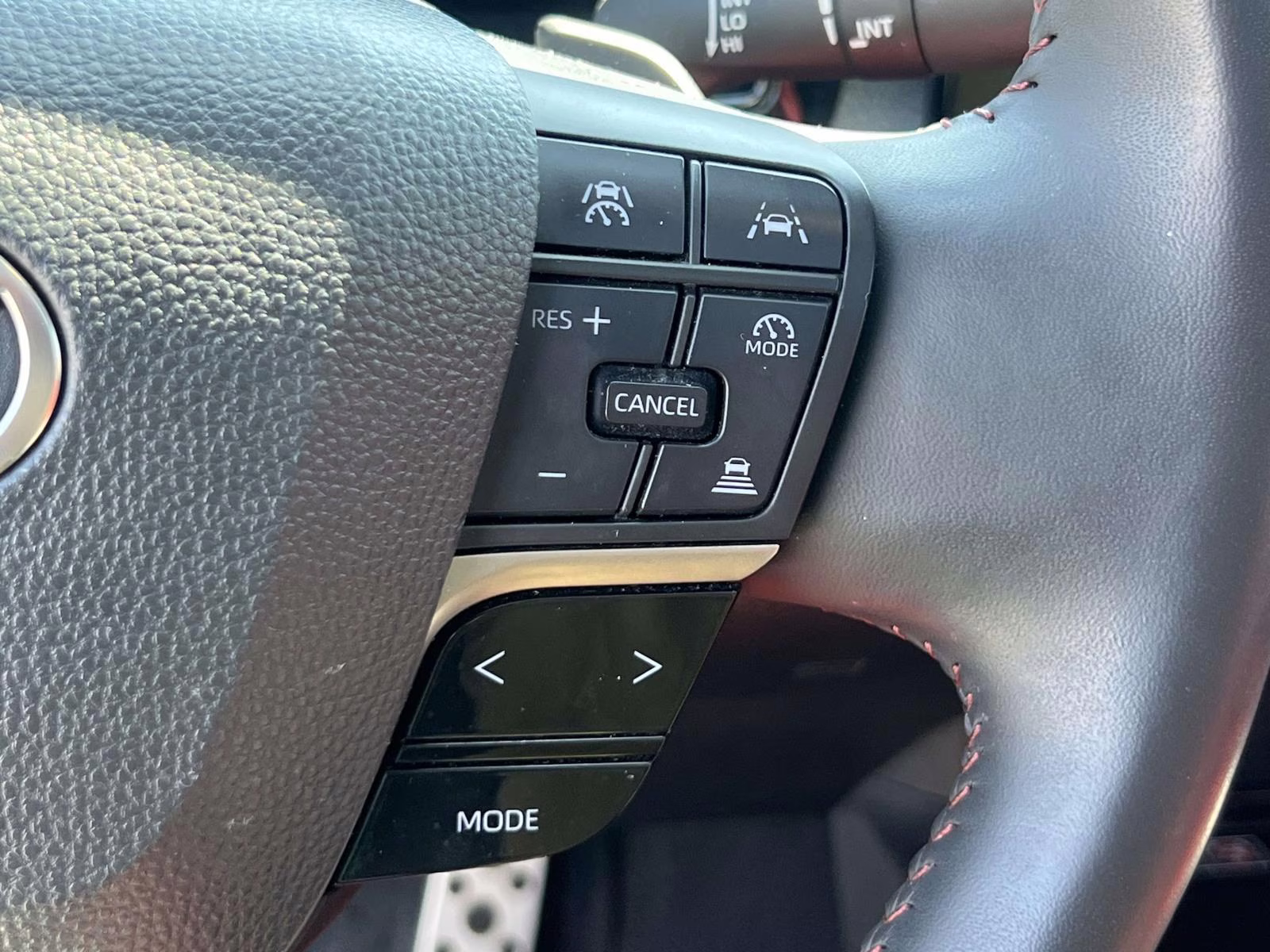 2025 Toyota Camry LE AWD Sedan