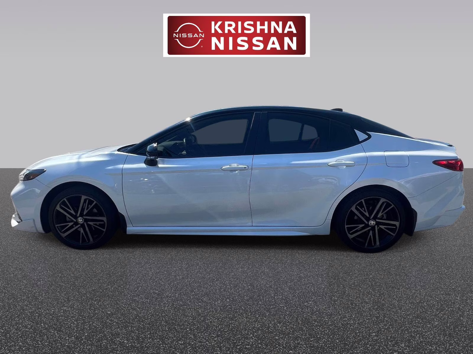 2025 Toyota Camry LE AWD Sedan